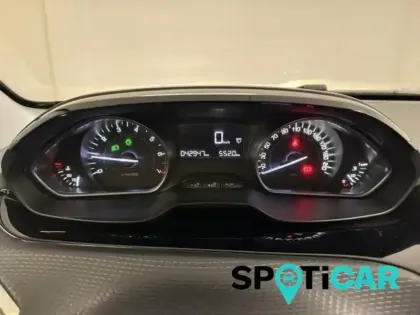 Photo 7 Peugeot 2008  1.2 PureTech 82ch E6.c Signature S&S