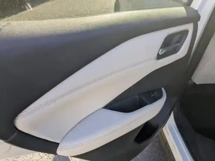 Photo 12 Nissan Qashqai  1.3 Mild Hybrid 140ch Tekna