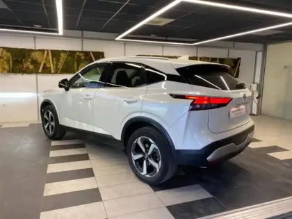 Photo 1 Nissan Qashqai  1.3 Mild Hybrid 140ch Tekna