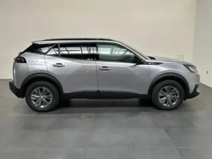 Photo 3 Peugeot 2008  e- 136ch Style