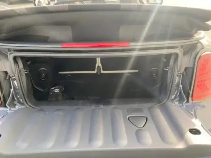 Photo 12 Mini Cooper  Cabrio S 204ch Favoured DKG7