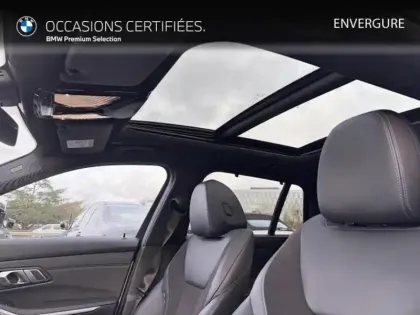 Photo 11 BMW Serie 3 Série 3 Touring 320iA 184ch M Sport