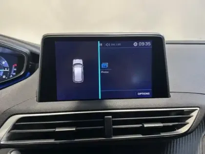 Photo 10 Peugeot 3008  1.2 130 Active Carplay Pack hiver