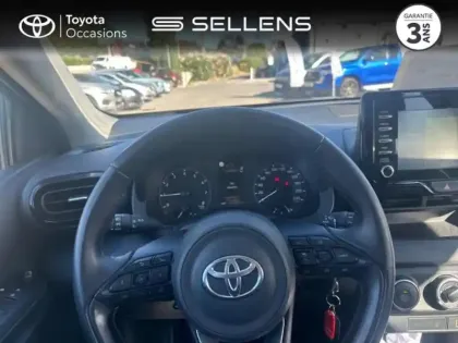 Photo 4 Toyota Yaris  70 VVT-i Dynamic 5p MY22