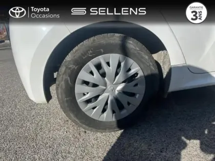 Photo 6 Toyota Yaris  70 VVT-i Dynamic 5p MY22