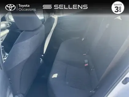 Photo 3 Toyota Yaris  70 VVT-i Dynamic 5p MY22