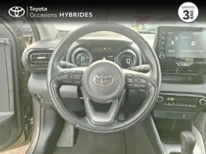 Photo 10 Toyota Yaris  116h Design 5p MY22