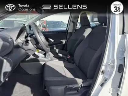 Photo 10 Toyota Yaris  70 VVT-i Dynamic 5p MY22