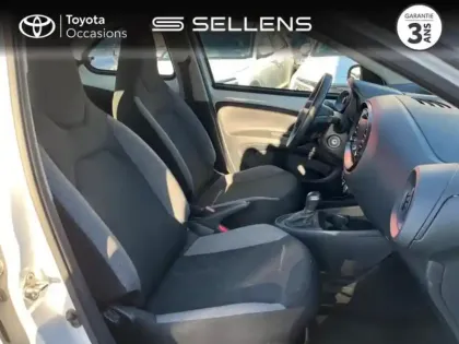 Photo 20 Toyota Yaris  70 VVT-i Dynamic 5p MY22