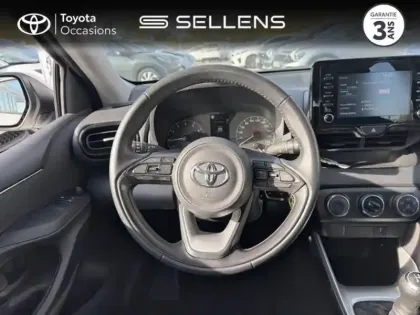 Photo 8 Toyota Yaris  70 VVT-i Dynamic 5p MY22