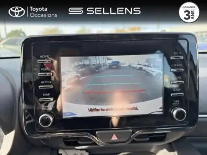 Photo 40 Toyota Yaris  70 VVT-i Dynamic 5p MY22