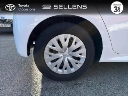 Photo 37 Toyota Yaris  70 VVT-i Dynamic 5p MY22