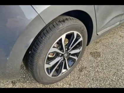 Photo 12 Renault Clio  1.6 E-Tech 145ch full hybrid Techno - 24