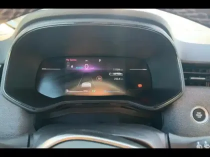 Photo 14 Renault Clio  1.6 E-Tech 145ch full hybrid Techno - 24