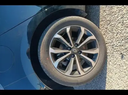 Photo 12 Renault Clio  1.6 E-Tech 145ch full hybrid Techno - 24