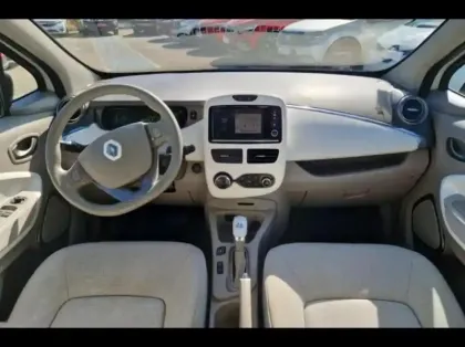 Photo 1 Renault Zoé Zoe Zen charge normale R90 MY19