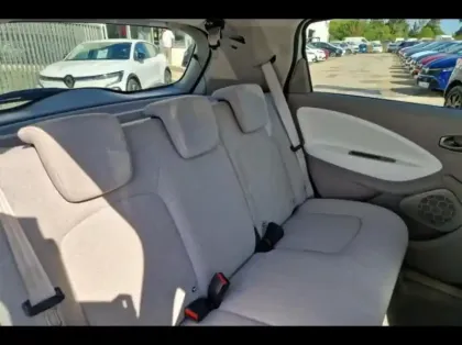 Photo 10 Renault Zoé Zoe Zen charge normale R90 MY19