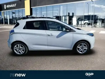 Photo 7 Renault Zoé Zoe Zen charge normale R90 MY19