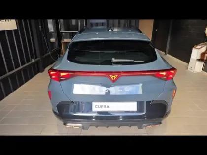 Photo 5 Cupra Formentor  1.5 eHybrid 204ch Midnight Edition DSG6