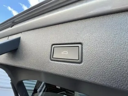 Photo 6 Volkswagen T-roc  2.0 TDI 150ch Style Exclusive DSG7