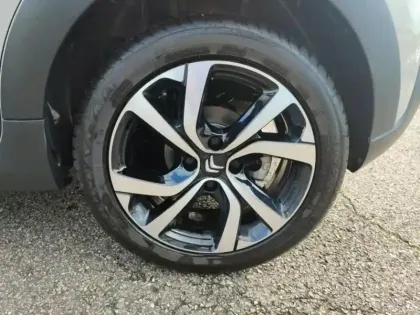 Photo 8 Citroën C3  1.2 PureTech 110ch S&S ELLE EAT6