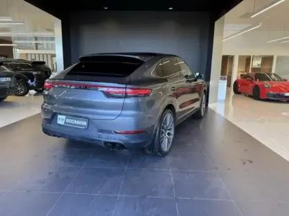 Photo 2 Porsche Cayenne  Coupé 3.0 V6 462ch E-Hybrid