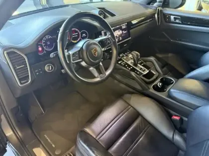 Photo 6 Porsche Cayenne  Coupé 3.0 V6 462ch E-Hybrid