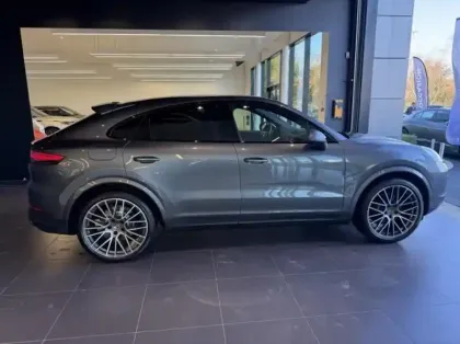 Photo 5 Porsche Cayenne  Coupé 3.0 V6 462ch E-Hybrid