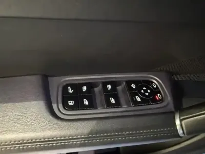 Photo 8 Porsche Cayenne  Coupé 3.0 V6 462ch E-Hybrid