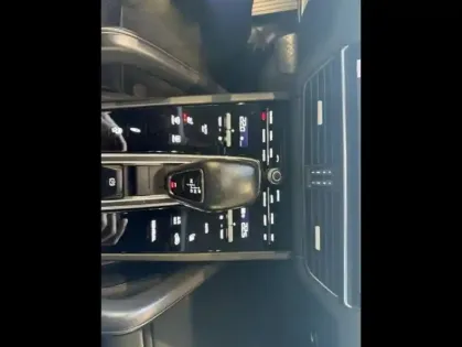 Photo 9 Porsche Cayenne  Coupé 3.0 V6 462ch E-Hybrid