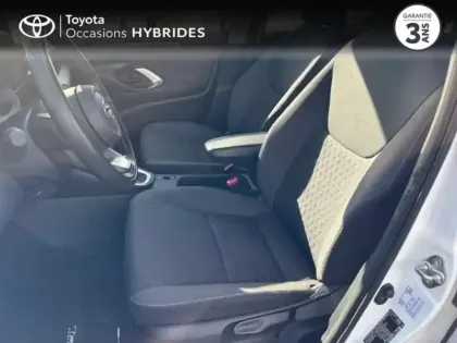 Photo 10 Toyota Yaris  116h Dynamic 5p MY22