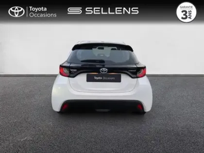 Photo 3 Toyota Yaris  116h Dynamic Business 5p + Programme Beyond Zero Academy MY22