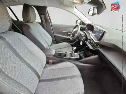 Photo 4 Peugeot 208  1.2 PureTech 100ch S&S Allure