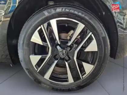 Photo 9 Peugeot 208  1.2 PureTech 100ch S&S Allure