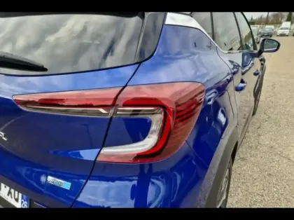 Photo 13 Renault Captur  1.6 E-Tech hybride 145ch RS Line -21