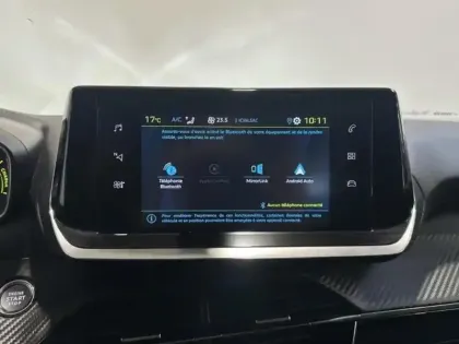 Photo 13 Peugeot 2008  e- 136ch Style