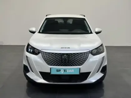 Photo 1 Peugeot 2008  e- 136ch Style