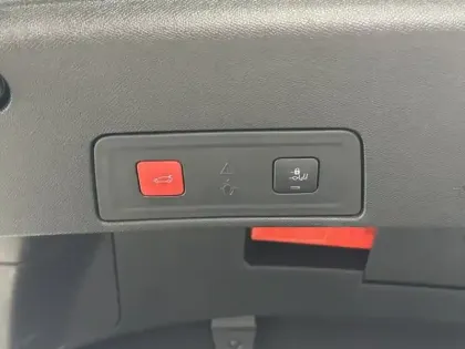 Photo 11 Peugeot 508  HYBRID 225ch GT e-EAT8