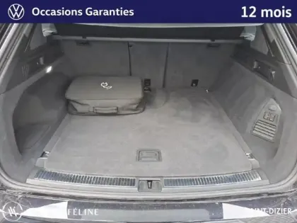 Photo 13 Volkswagen Touareg  3.0 TSI eHybrid 462ch R 4Motion BVA8