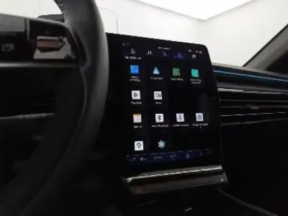 Photo 11 Renault Espace  1.2 E-Tech full hybrid 200ch esprit Alpine 5 places - 24