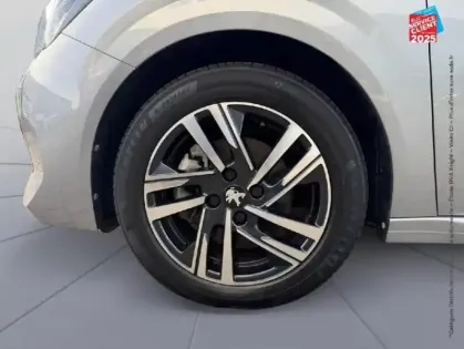 Photo 9 Peugeot 208  1.2 PureTech 100ch S&S Allure  Pack