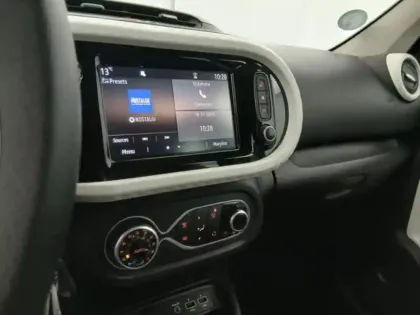 Photo 13 Renault Twingo  E-Tech Electric Equilibre R80 Achat Intégral