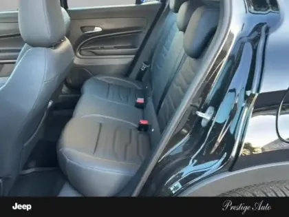 Photo 15 Jeep Avenger  1.2 Turbo T3 145ch MHEV Upland BVR6 4xe