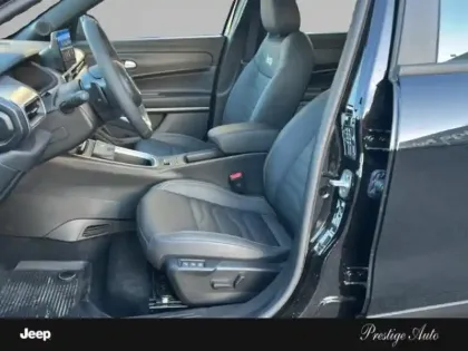 Photo 14 Jeep Avenger  1.2 Turbo T3 145ch MHEV Upland BVR6 4xe