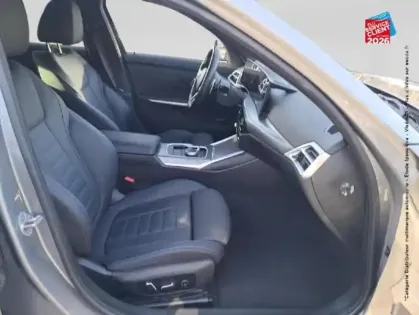 Photo 19 BMW Serie 3 Série 3 Touring 320dA xDrive 190ch M Sport