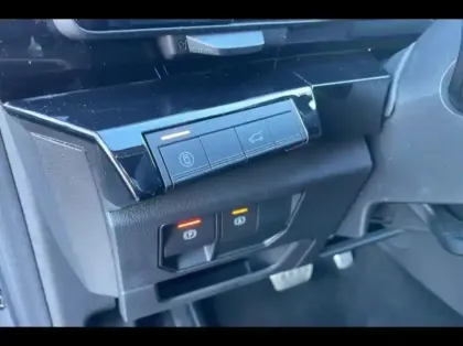 Photo 14 Renault Austral  1.2 E-Tech full hybrid 200ch Iconic esprit Alpine- 24