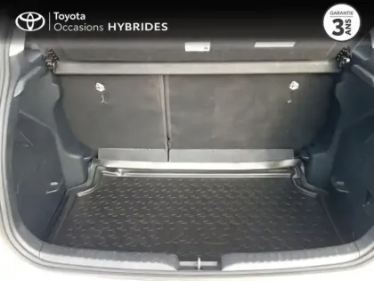 Photo 24 Toyota Yaris  116h Dynamic 5p MY22