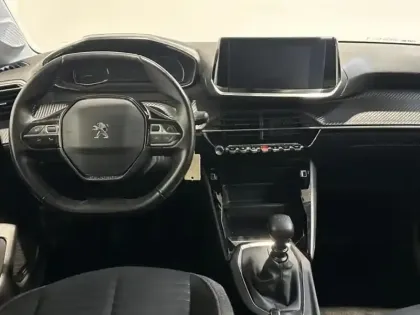 Photo 7 Peugeot 208  1.2 PureTech 100 Active Business GPS Carplay