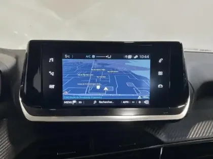 Photo 11 Peugeot 208  1.2 PureTech 100 Active Business GPS Carplay
