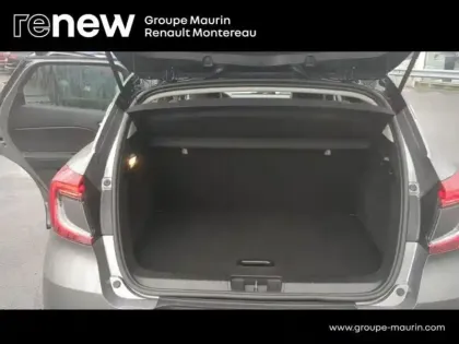 Photo 12 Renault Captur  1.3 TCe mild hybrid 140ch Techno